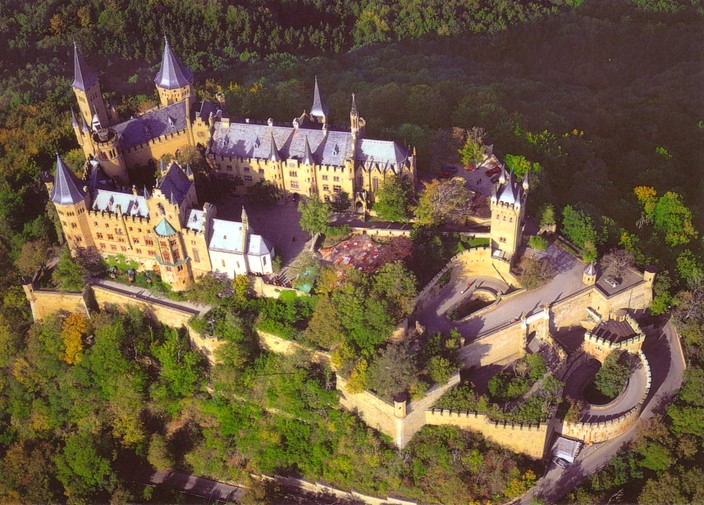 Замок Гогенцоллерн в Баден-Вюртемберге