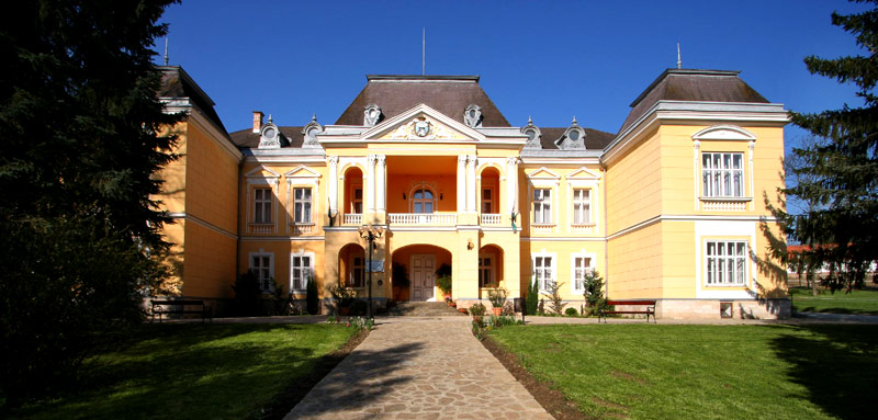 Венгерский замок Баттяни