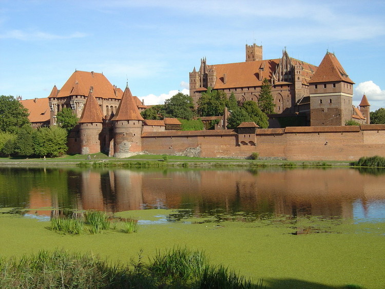 Замок Мариенбург (Мальборк)